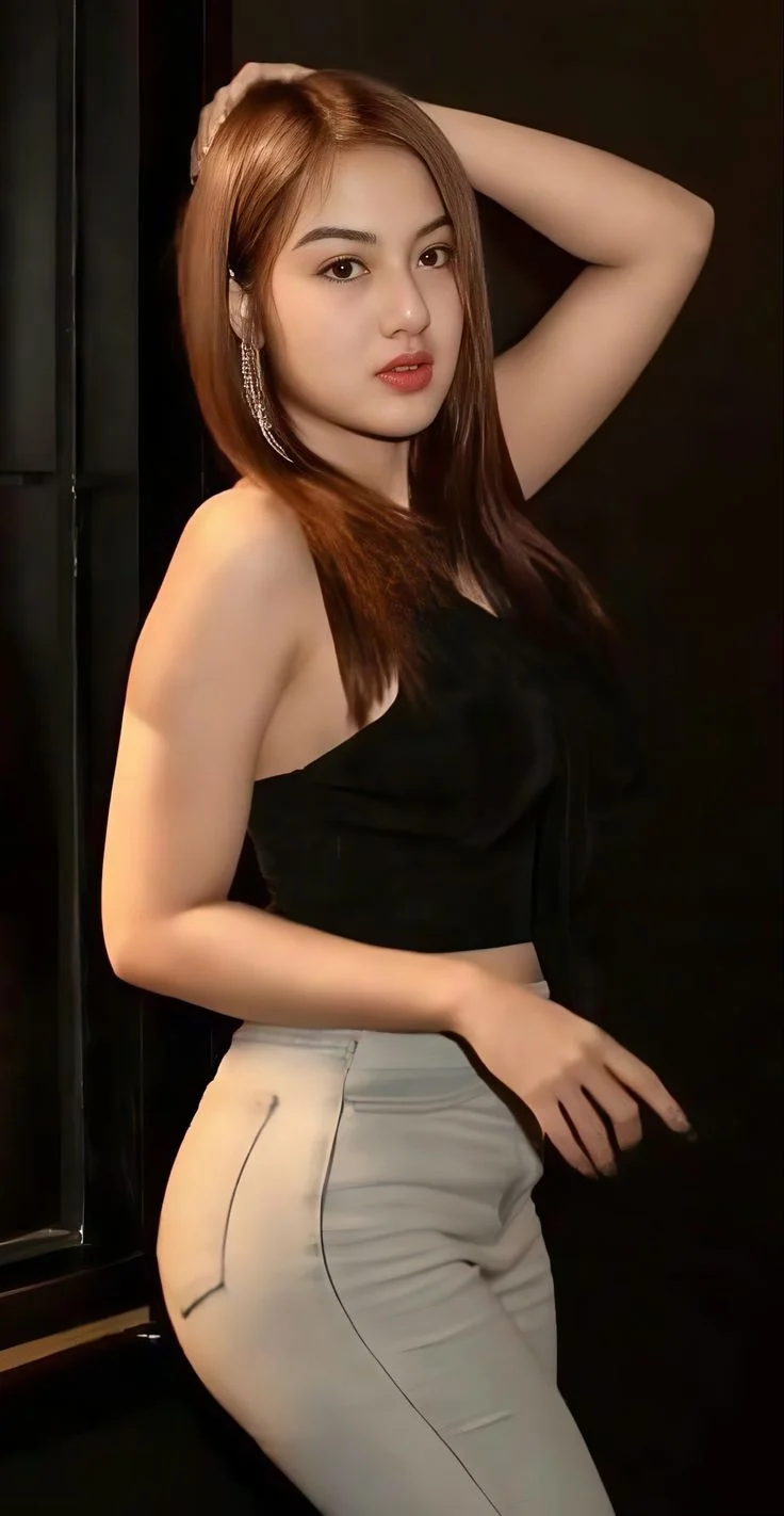 Laxmi Nagar ¶9643077921¶ Call girls in Delhi 5500) VIP Escort (W4M) S